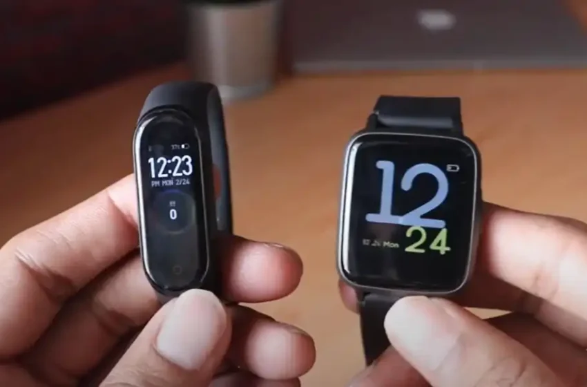  Wear It Well: Unveiling Fitness Trackers and Smartwatches – A Comprehensive Comparison